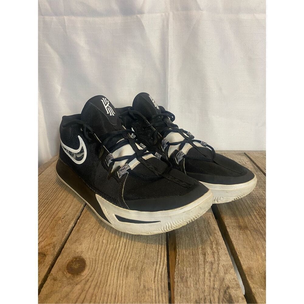 Nike Kyrie Flytrap 5 Basketball Shoes Black White Men’s Size 12 DM1125-001
